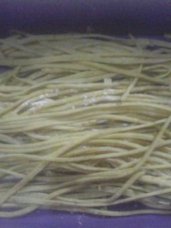 Foto resep Mie bayam homemade no telur cetak manual