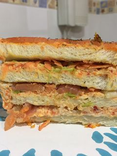 Una foto de Pastel frío de salmón ahumado