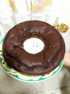 Una foto de Bizcocho fit integral de chocolate y plátano
