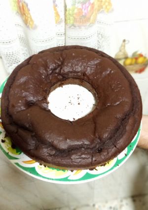 Una foto de Bizcocho fit integral de chocolate y plátano