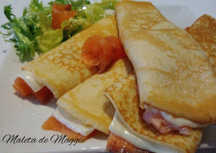 Crepes de salmón ahumado y queso