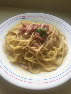 Una foto de Espaguetis carbonara