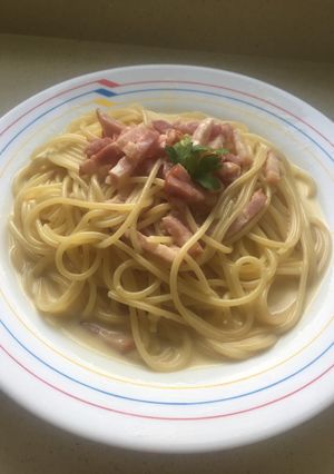 Una foto de Espaguetis carbonara