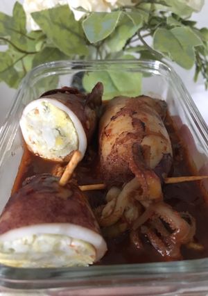 A picture of Stuffed-Squid In Scrambled Egg Sambal Sauce.