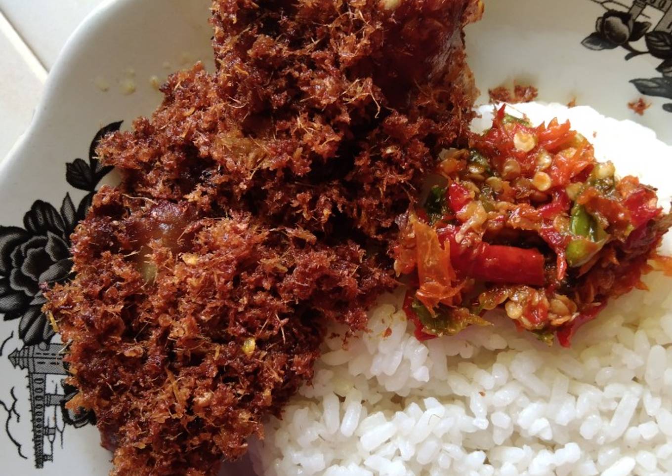 Ayam goreng kremesss lengkuas