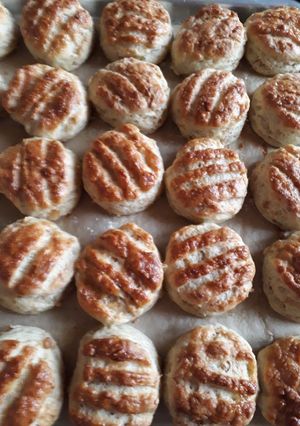 Töpörtyűs pogácsa recept fotója