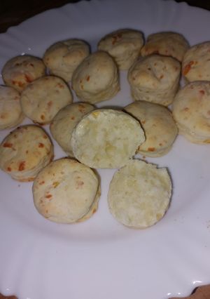 Una foto de Scones de queso rápido y fácil
