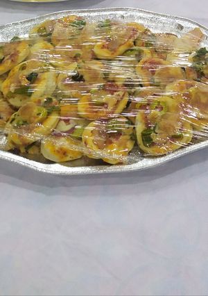 صورة لوصفة ميني بيتزا بعجينة مميزة