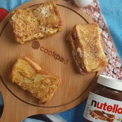 Nutella French toast A picture of Nutella French toast.