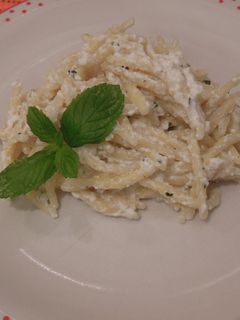 Foto di Trofie ricotta e menta