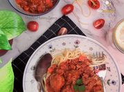 Gambar meatball bolognese