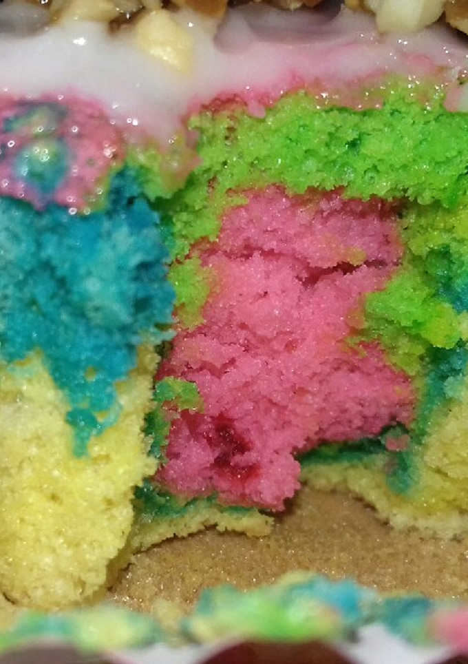 Una foto de Cupcakes Arcoiris (Sin Manteca)