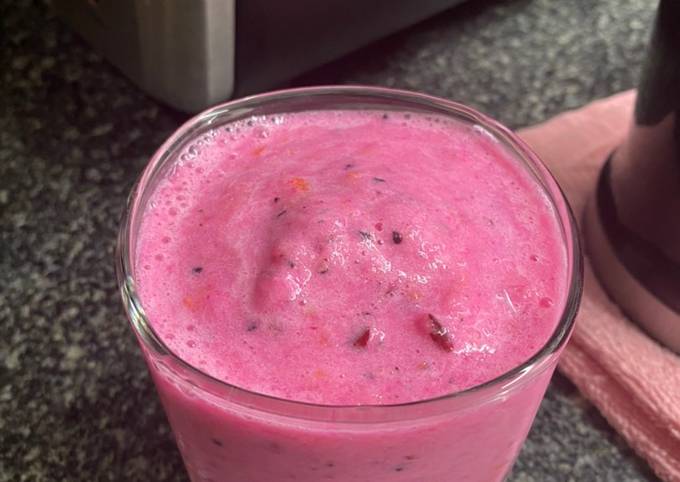 Pink Panther Dragon fruit smoothie Recipe by Jeerapa K. - Cookpad