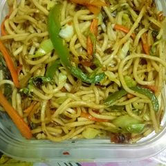 A picture of Hakka noodles.