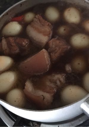 Hình của món Thịt kho trứng siêu tốc.