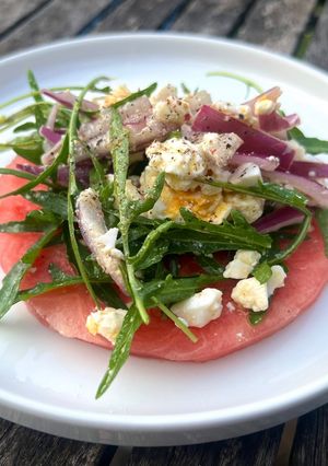 A picture of Guarda la ensalada del verano – Spanish summer salad with a twist.