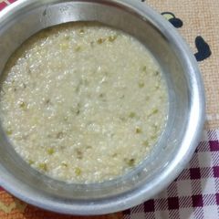 A picture of Namkeen daliya.