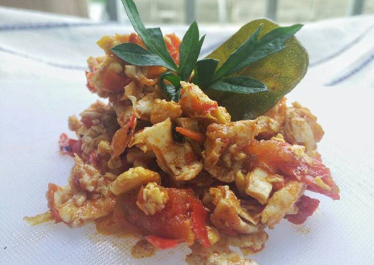 Recipe of Ultimate Chilli Scrambled Eggs