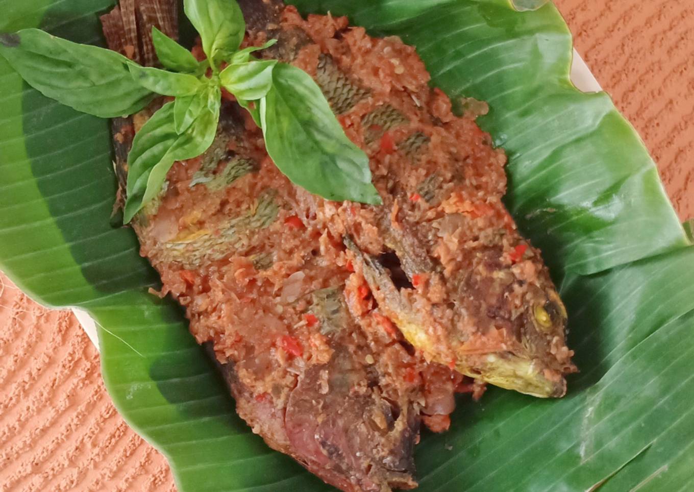 Pecak Nila Panggang