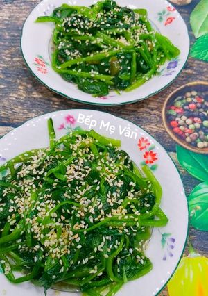 Hình của món Cải bó xôi trộn mè rang.