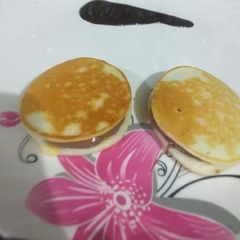 A picture of Dora cakes.