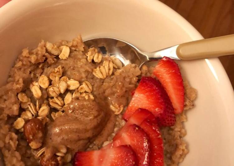 Recipe of Favorite Creamy vegan oatmeal