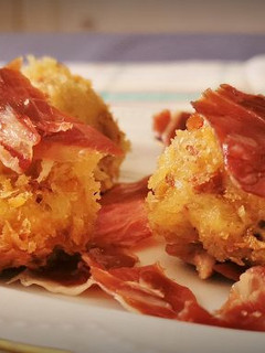 Foto principal de Más que croquetas, bombones de Jamón Ibérico