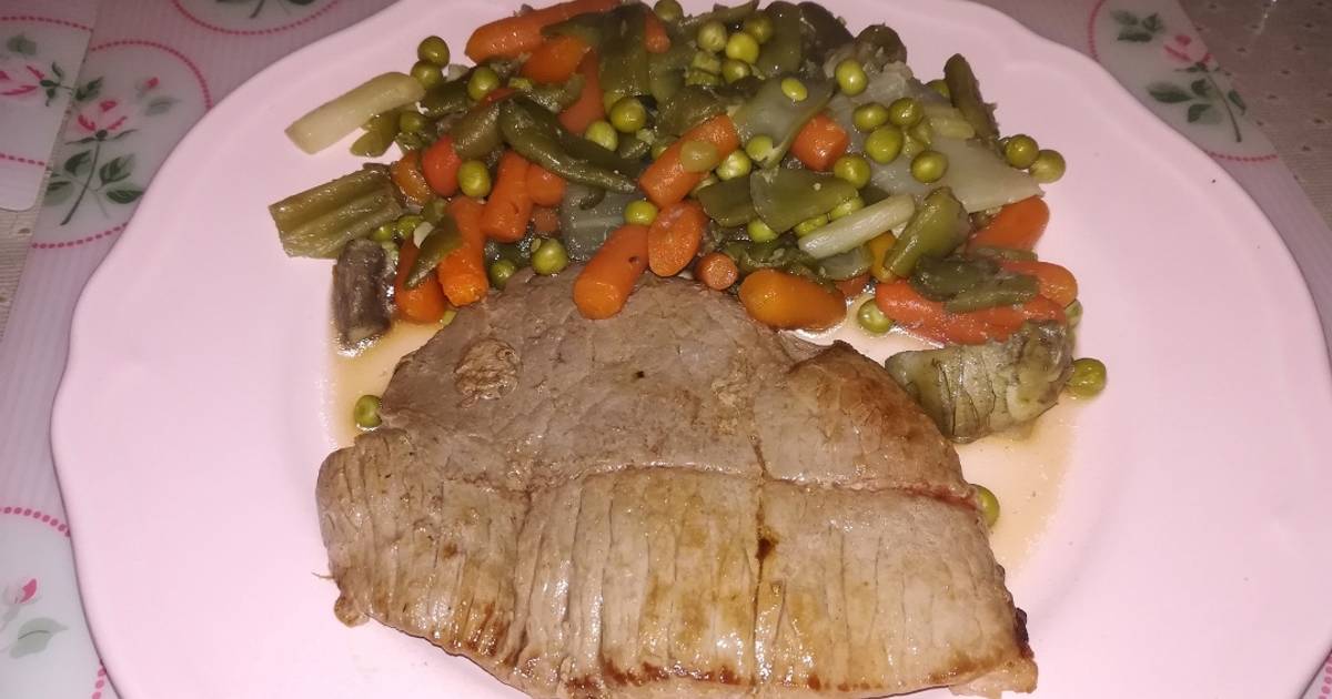 Filete de Ternera a la Plancha con Guarnición