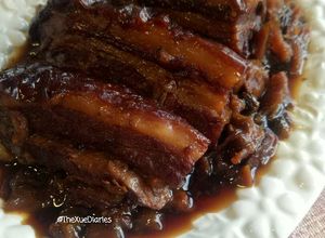 Foto resep Babi Hong Sayur Asin | Braised Pork Belly with Preserved Vegie |