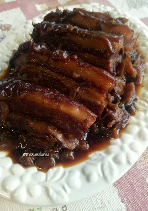 Foto resep Babi Hong Sayur Asin | Braised Pork Belly with Preserved Vegie |