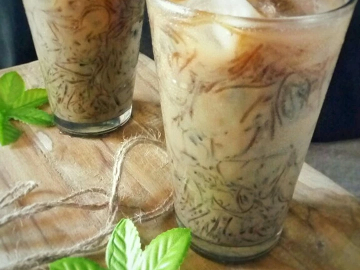 Cara Mudah Membikin Resep Es Cappucino Cincau yang Bikin Ngiler Anti Ribet, Mantap Sekali