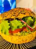 Panino al tonno e avocado