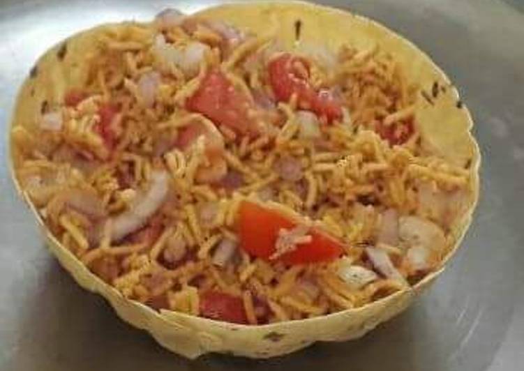 Simple Way to Make Special Papad katori bhel chat
