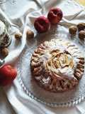 Pan di mele e noci allo yogurt