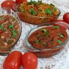 A picture of Tamater ki chutney(2 different way)& Jaley tamater ka bhurta🔥🍅.