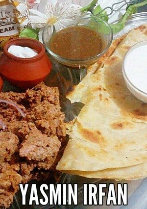 A picture of Mughlai parathay with Mughlai Boti #RamadankiTayari.