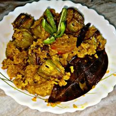 A picture of Chal Potol (Rice with pointed gourd).
