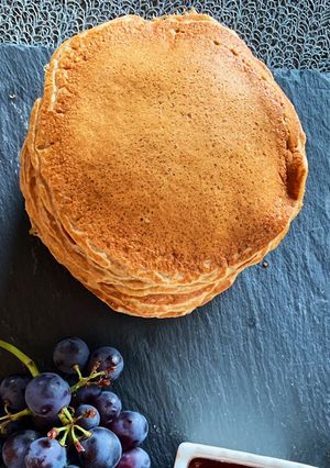 Une photo de Pancakes a la farine complète