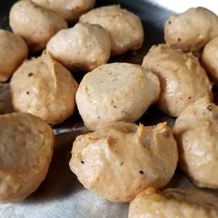 A picture of Bouncy Turkey Balls.