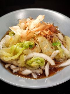 和風涼拌洋蔥萵苣 的食譜成品照片