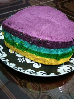 Foto resep Bolu kukus pelangi (rainbow cake)