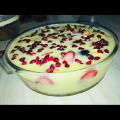 A picture of Fruit Trifle.