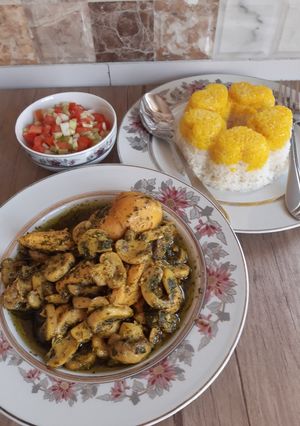 عکسی از دستور خورش قارچ