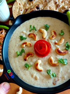 ખોયા કાજુ (Khoya Kaju Recipe In Gujarati) રેસીપી મુખ્ય ફોટો