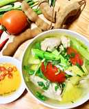 Canh Chua Nấu Với Cánh Gà