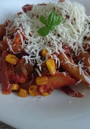 Paradicsomos penne recept fotója