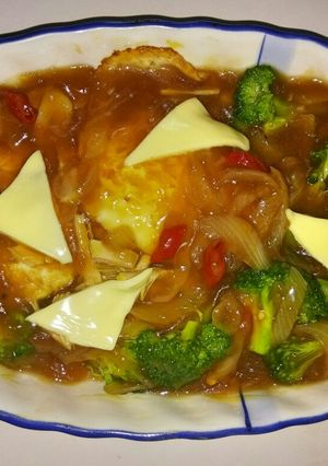 Foto resep Telur ceplok brokoli siram saus kecap
