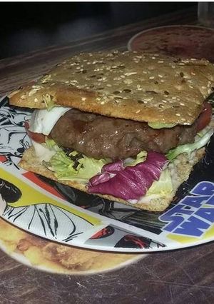 Una foto de Hamburguesa de ternera muy sana