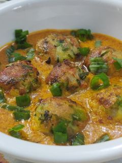 मिक्स सब्जी कोफ्ता मसाला (Mix sabzi kofta masala recipe in Hindi) रेसिपी मुख्य फोटो