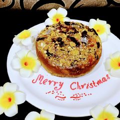 A picture of My Christmas Nutty Cake (no eggs).